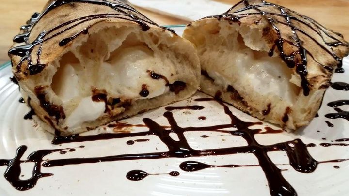 Reeses Calzone